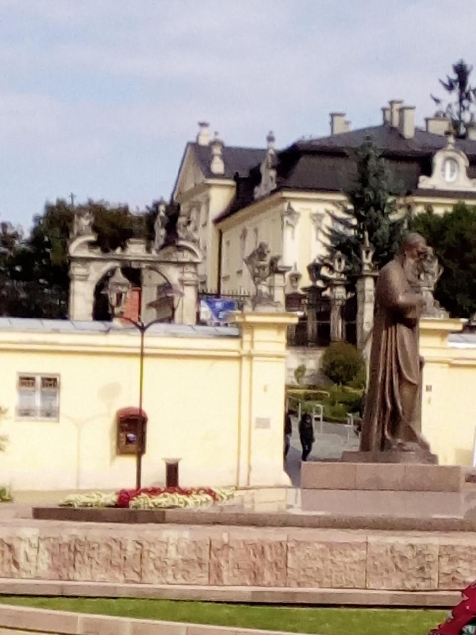 1 Ком Апартаменты На Олены Степанивны ,Парковка Лвив Екстериор снимка